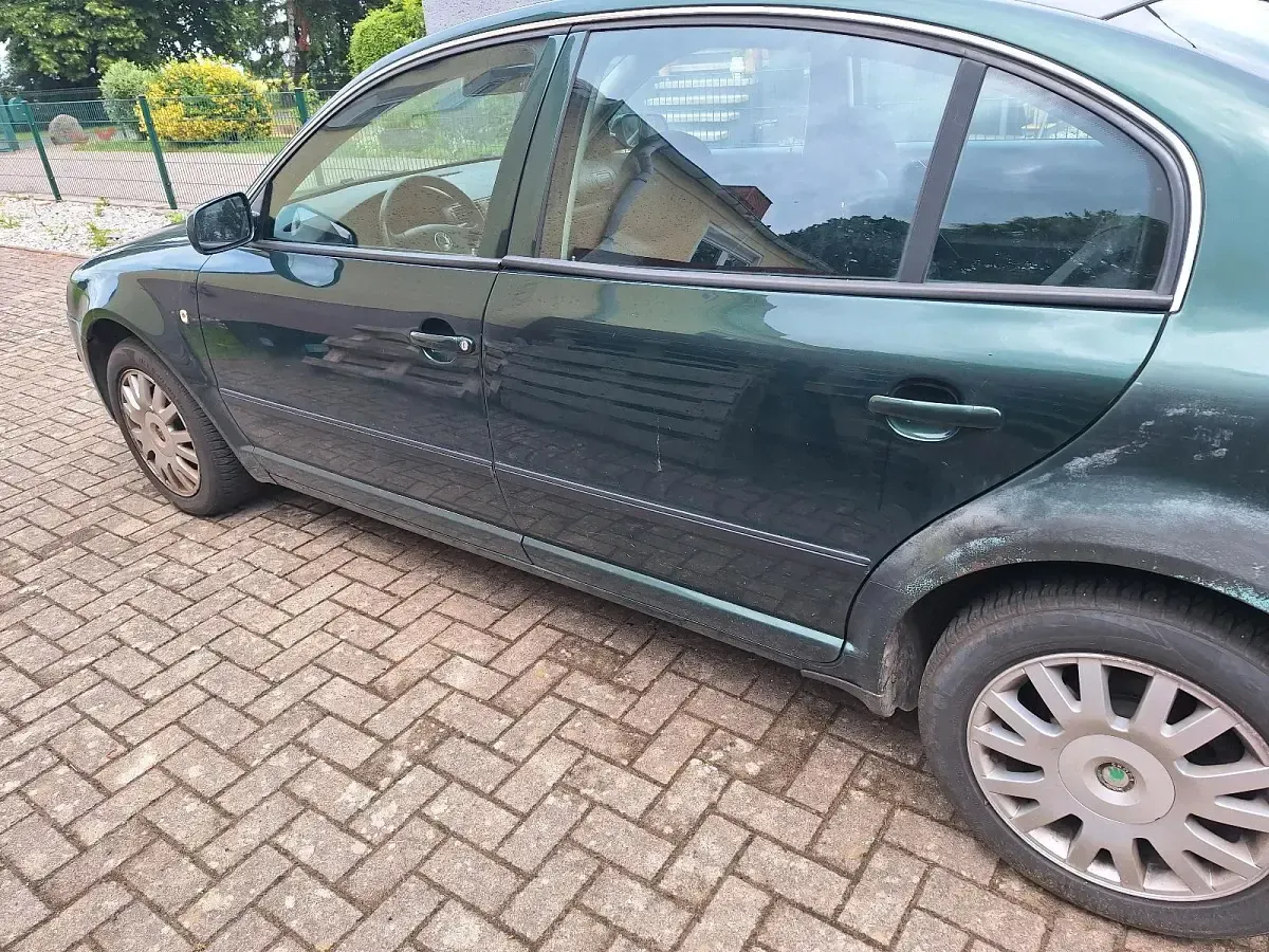 Gebraucht Skoda Superb 115 PS (84 kW) 2002 Grün Limousine