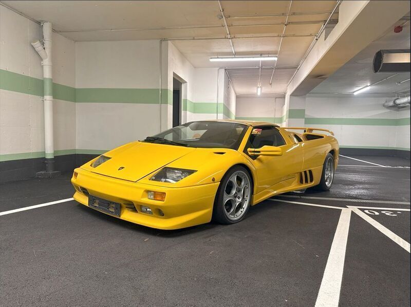 Gebraucht 1998 Lamborghini Diablo Cabrio | 549.900 € - Bild 1/4