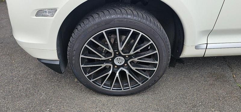 Gebraucht Porsche Cayenne 289 PS (212 kW) 2010 Weiß SUV