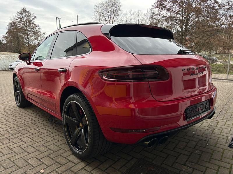 Gebraucht Porsche Macan GTS Sport 360 PS (264 kW) 2017 Rot SUV
