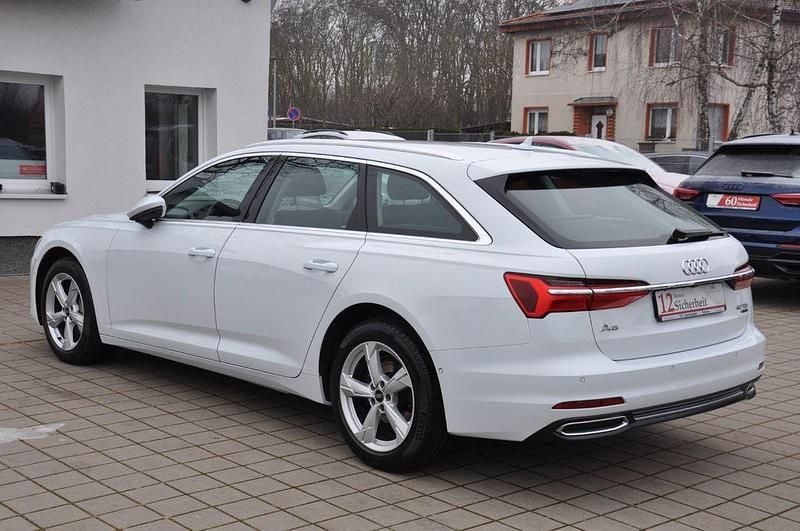 Gebraucht Audi A6 Sport 204 PS (150 kW) 2022 Weiß Kombi