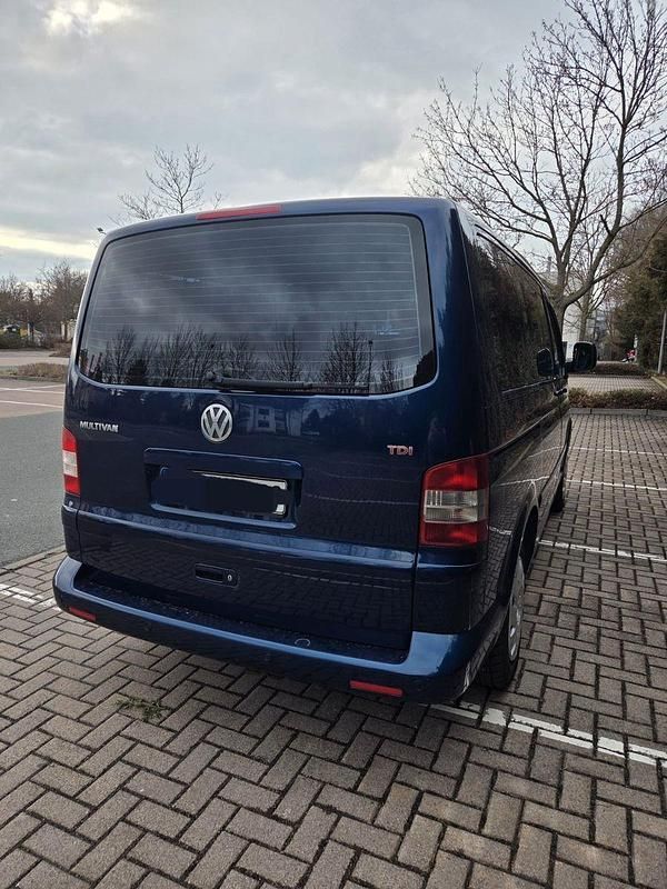 Gebraucht VW Multivan 174 PS (127 kW) 2004 Blau Van