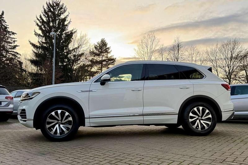 Gebraucht VW Touareg Elegance 286 PS (210 kW) 2020 Weiß SUV