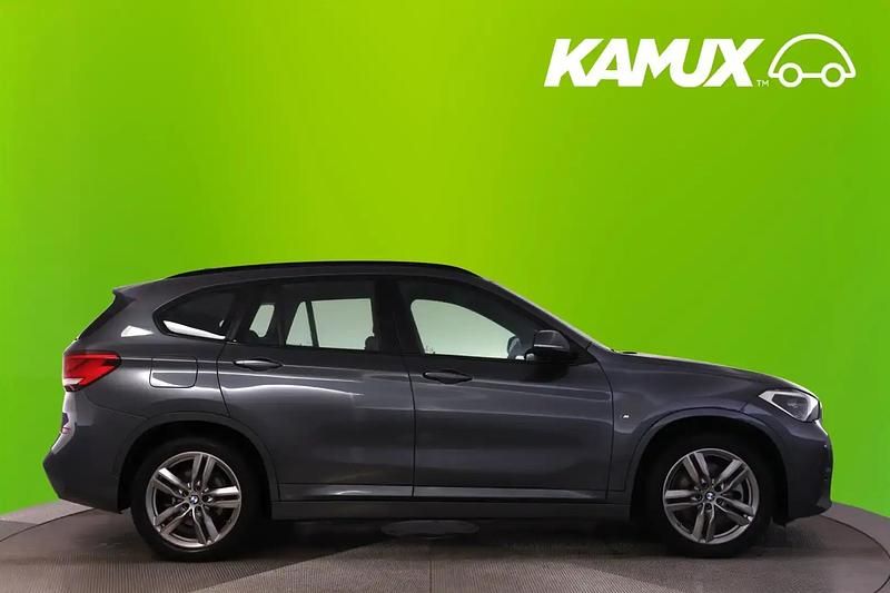 Gebraucht BMW X1 M Sport 125 PS (91 kW) 2020 Silber / grau SUV