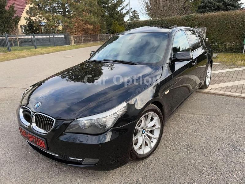 Gebraucht BMW 550 Shadowline 367 PS (269 kW) 2008 Schwarz Limousine