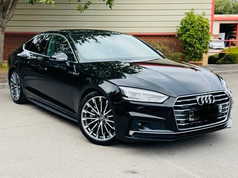 Schwarz Gebraucht 2019 Audi A5 Coupé | 24.600 € (Guter Preis) - Bild 1/4