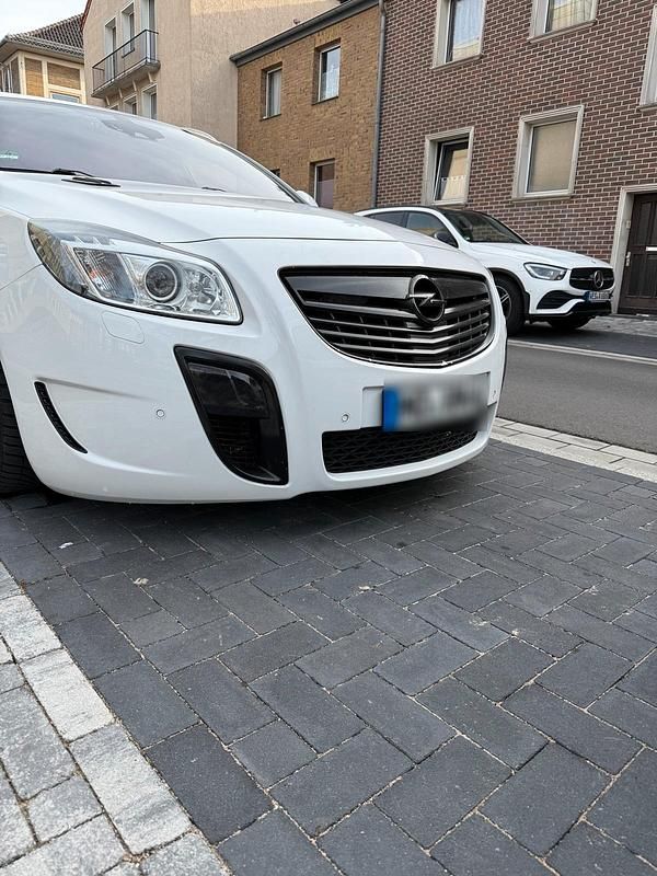 Gebraucht Opel Insignia OPC 360 PS (264 kW) 2012 Weiß Kombi