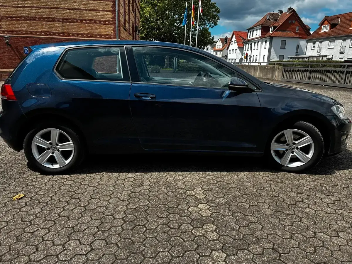Gebraucht VW Golf VII 140 PS (102 kW) 2013 Blau Coupé