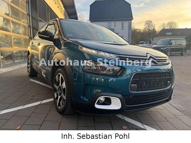 Gebraucht Citroën C4 Shine 131 PS (96 kW) 2018 Blau Limousine