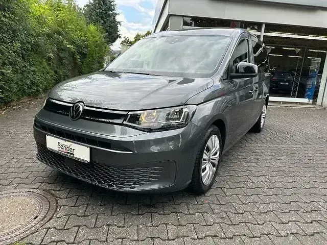 Używany VW Caddy Maxi 122 KM (89 kW) 2024 Szary Minivan