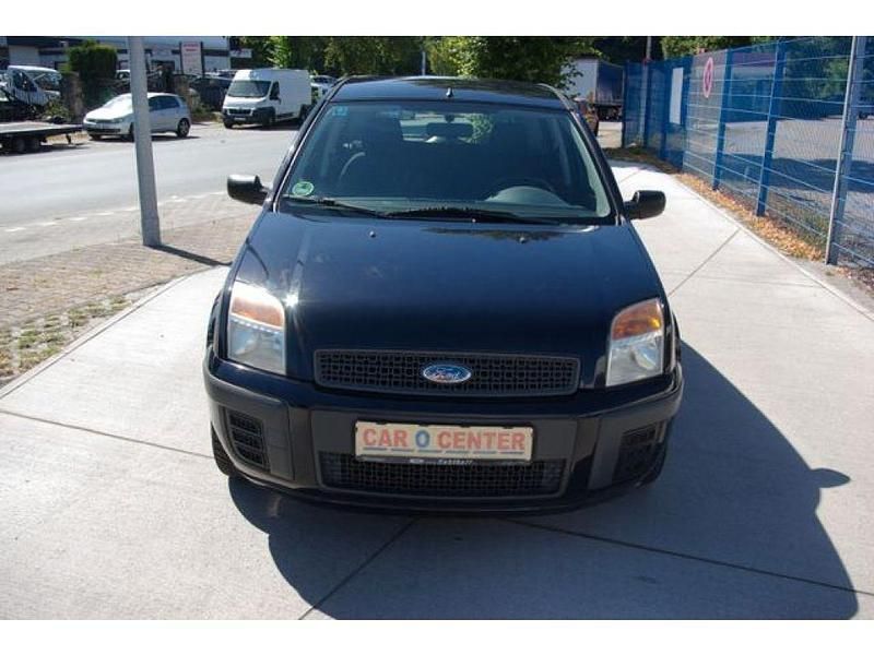 Blau (metallic) Gebraucht 2006 Ford Fusion Kleinwagen | 1.990 € (Fairer Preis) - Bild 1/4