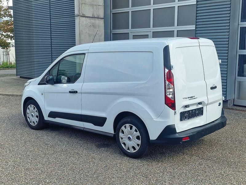 Gebraucht Ford Transit Trend 75 PS (55 kW) 2020 Weiß Van / Kleinbus