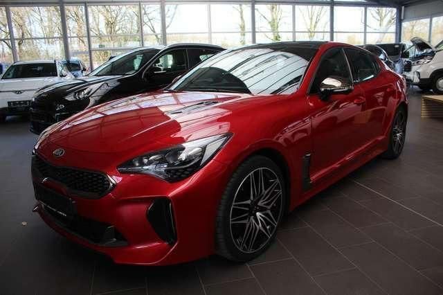 Rot metallic Gebraucht 2021 Kia Stinger | 44.450 € (Etwas zu teuer) - Bild 1/4