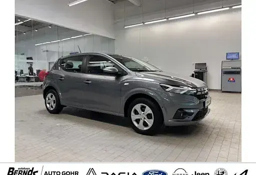 Gebraucht Dacia Sandero Expression 91 PS (66 kW) 2024 Grau Kleinwagen