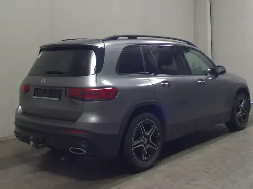 Gebraucht Mercedes GLB200 AMG line 150 PS (110 kW) 2022 Grau SUV