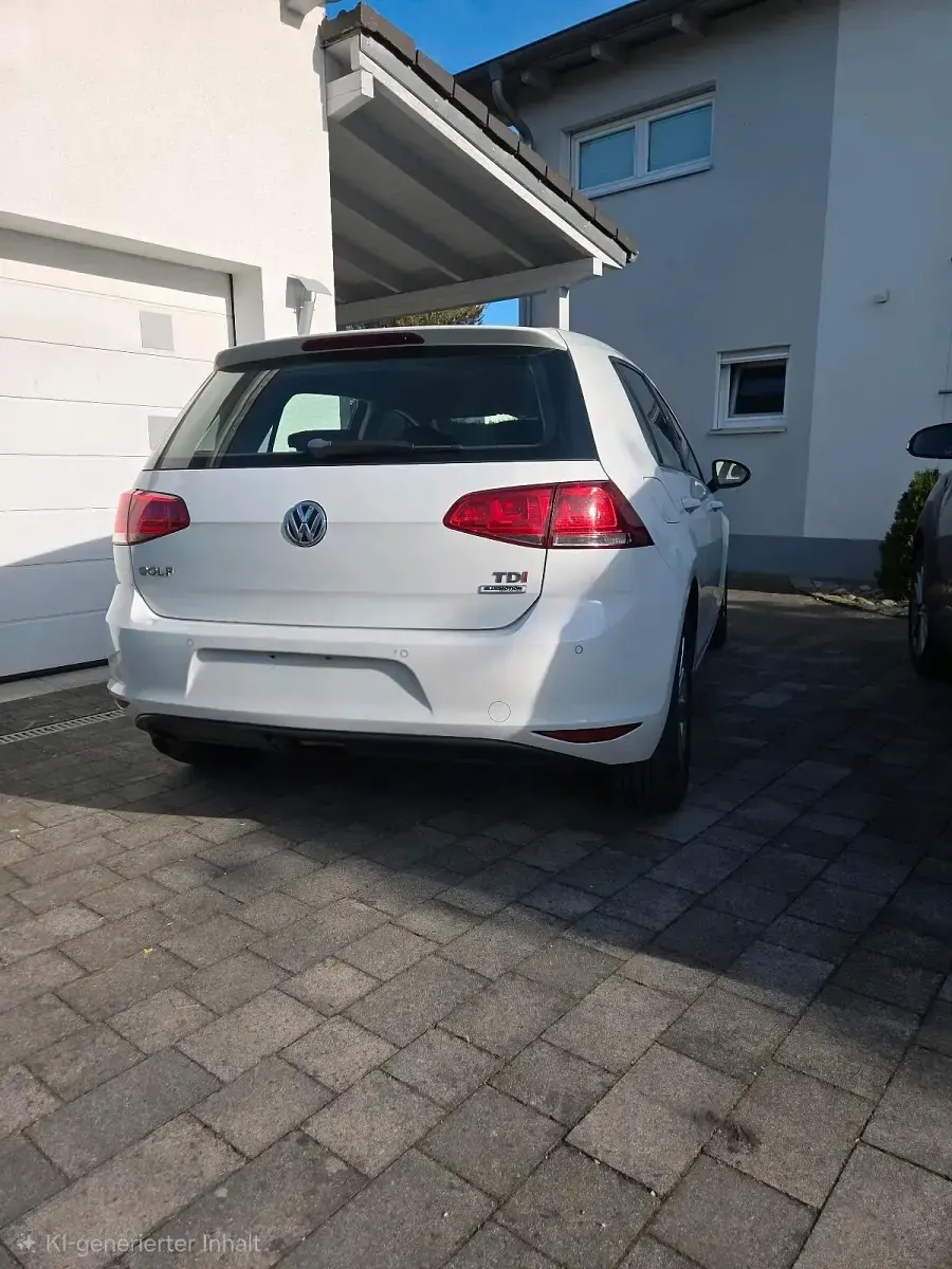 Gebraucht VW Golf VII 110 PS (80 kW) 2014 Weiß Limousine