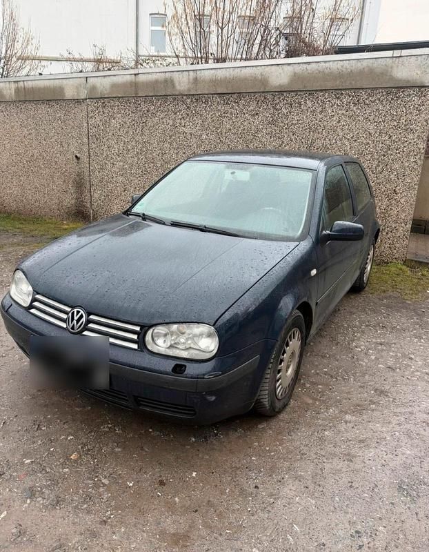 Gebraucht VW Golf 101 PS (74 kW) 2002 Blau Coupé