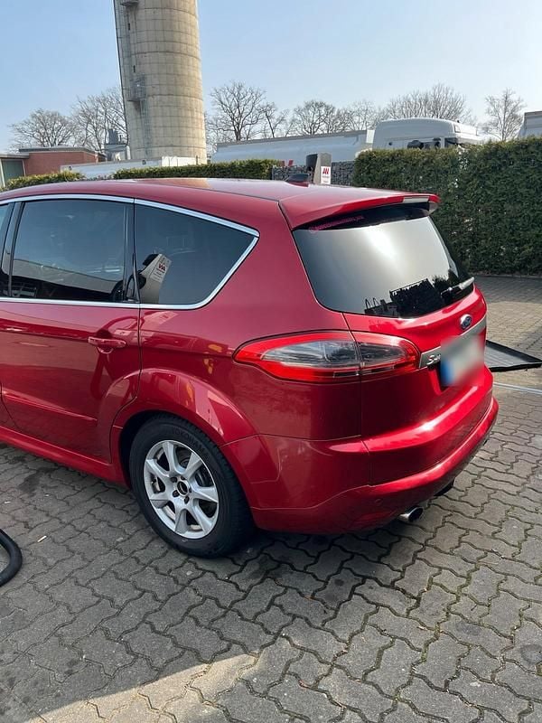 Gebraucht Ford S-MAX 250 PS (183 kW) 2014 Rot Van / Kleinbus