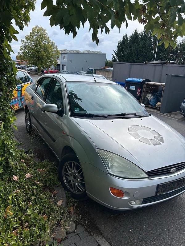 Gebraucht 2001 Ford Focus Limousine | 600 € (Guter Preis) - Bild 1/4