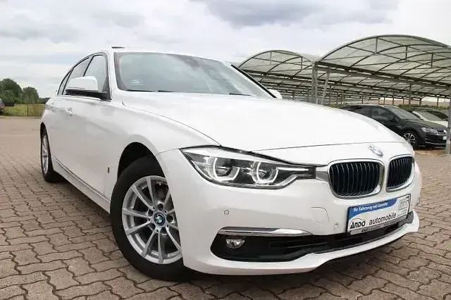 Gebraucht BMW 330e iPerformance 252 PS (185 kW) 2017 Andere Limousine