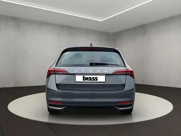Neu Skoda Scala 150 PS (110 kW) 2025 Graphitegrau metallic Kleinwagen