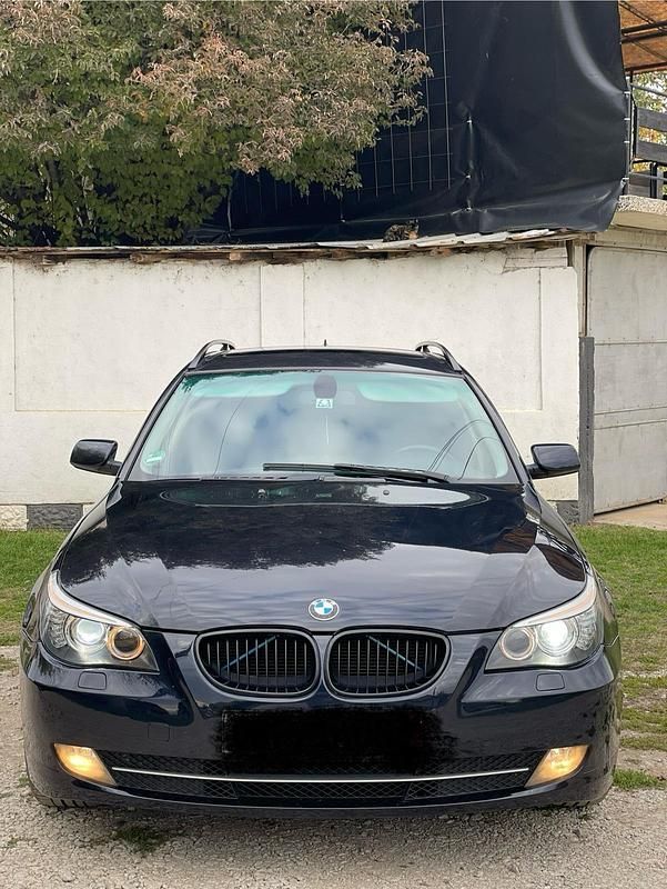 Blau Gebraucht 2007 BMW 525 Kombi | 4.500 € (Fairer Preis) - Bild 1/4