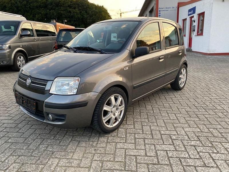 Grau Gebraucht 2007 Fiat Panda Dynamic Kleinwagen | 2.999 € (Fairer Preis) - Bild 1/4