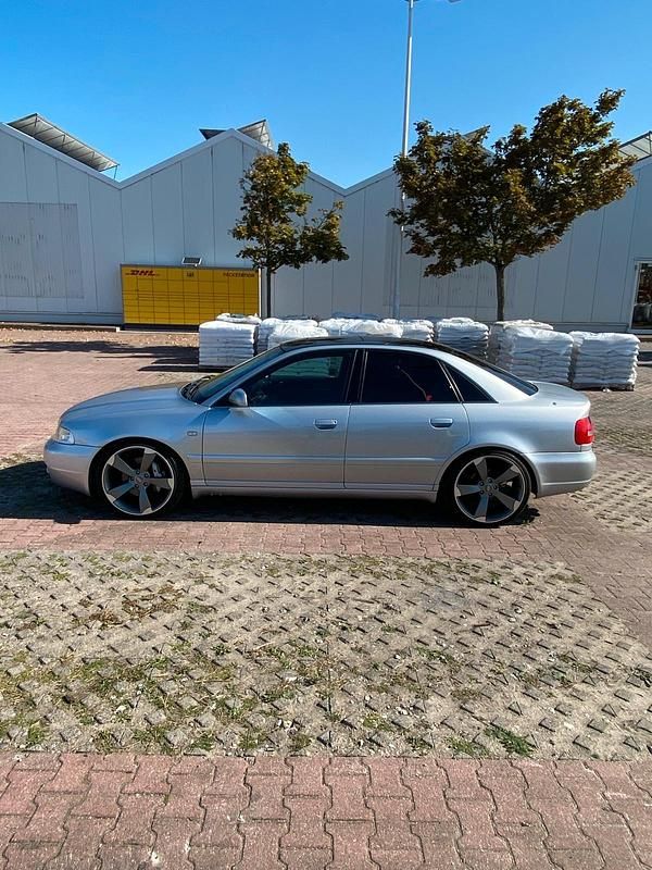 Usata Audi S4 265 CV (194 kW) 1999 Argento Berlina