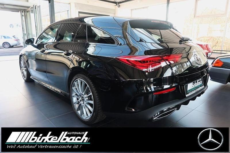 Gebraucht Mercedes CLA200 AMG 163 PS (119 kW) 2022 Schwarz Limousine