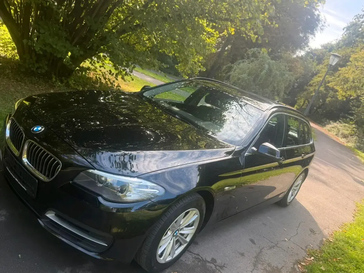 Second-hand BMW 520 224 CP (164 kW) 2013 Negru Break