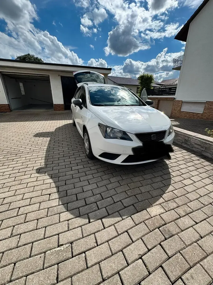Gebraucht Seat Ibiza ST 70 PS (51 kW) 2012 Weiß Kombi