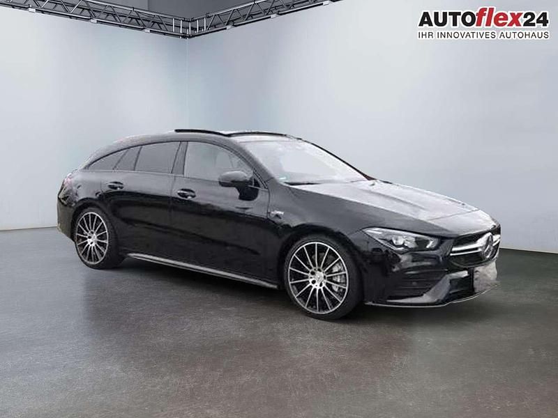 Kosmosschwarz Gebraucht 2020 Mercedes CLA35 AMG Shooting Brake AMG Kombi | 35.540 € (Fairer Preis) - Bild 1/4