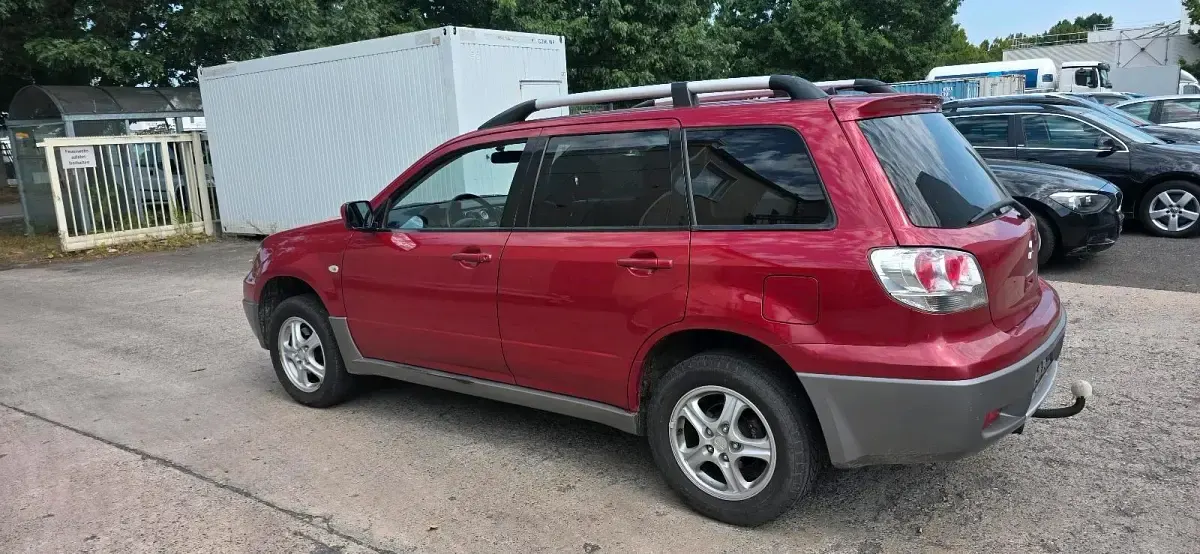 Gebraucht Mitsubishi Outlander 136 PS (100 kW) 2003 Rot SUV