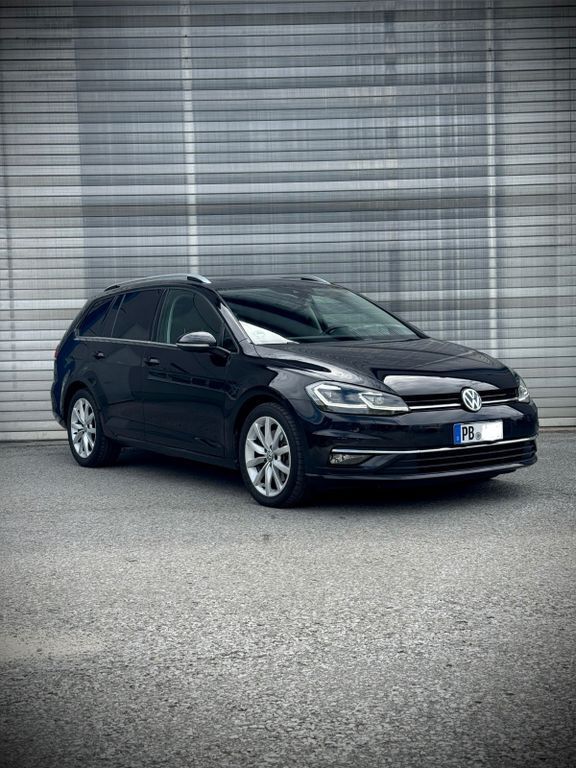 Schwarz Gebraucht 2019 VW Golf VII Highline Kombi | 17.990 € (Fairer Preis) - Bild 1/4