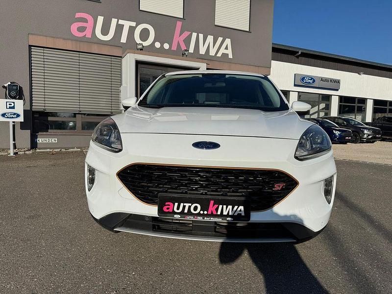 Gebraucht Ford Kuga Cool & Connect 120 PS (88 kW) 2020 Weiß SUV
