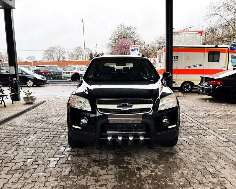 Gebraucht Chevrolet Captiva LS 150 PS (110 kW) 2009 Schwarz SUV