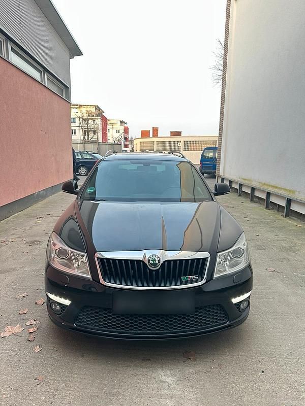 Gebraucht Skoda Octavia vRS 200 PS (147 kW) 2011 Schwarz Kombi