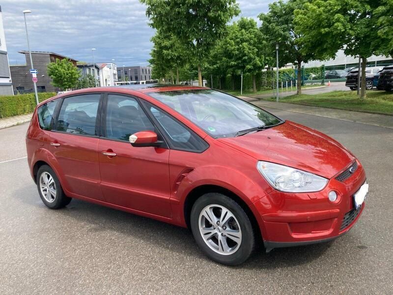 Tango/dynamic red Gebraucht 2009 Ford S-MAX Titanium Van / Kleinbus | 4.750 € (Fairer Preis) - Bild 1/4
