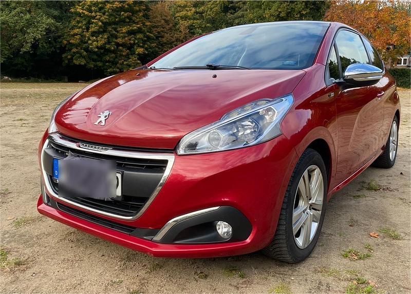 Rot Gebraucht 2016 Peugeot 208 Style Kleinwagen | 7.550 € (Fairer Preis) - Bild 1/4