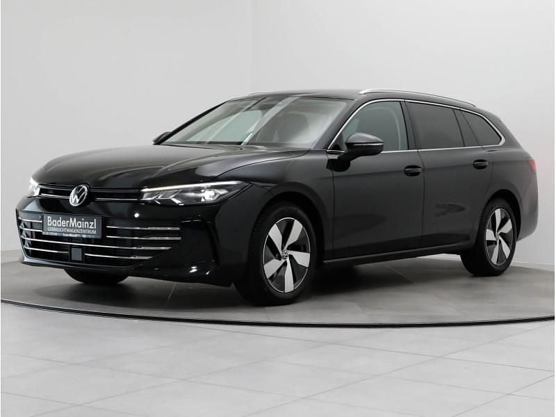 Gebraucht VW Passat Business 150 PS (110 kW) 2025 Schwarz Kombi
