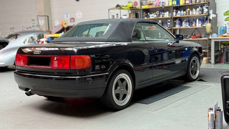 Schwarz Gebraucht 1992 Audi Cabriolet Cabrio | 13.700 € - Bild 1/4