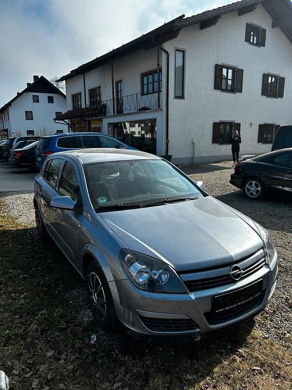 Gebraucht Opel Astra 2005 Blau Limousine