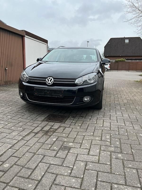 Gebraucht VW Golf VI 122 PS (89 kW) 2011 Schwarz Kleinwagen