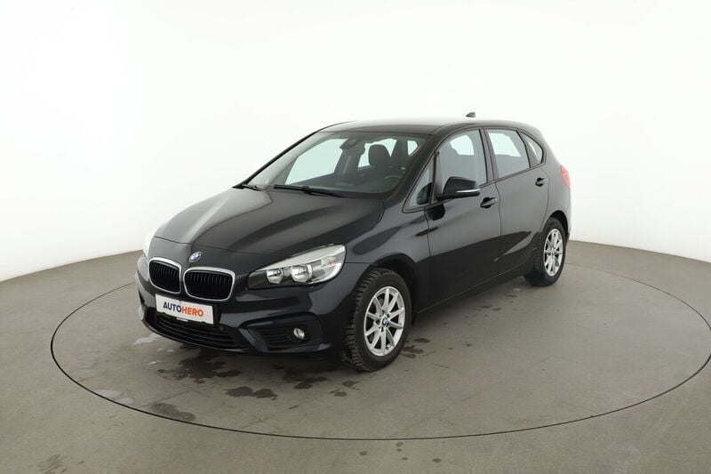 Schwarz Gebraucht 2018 BMW 216 Active Tourer Advantage Van / Kleinbus | 13.190 € (Fairer Preis) - Bild 1/4