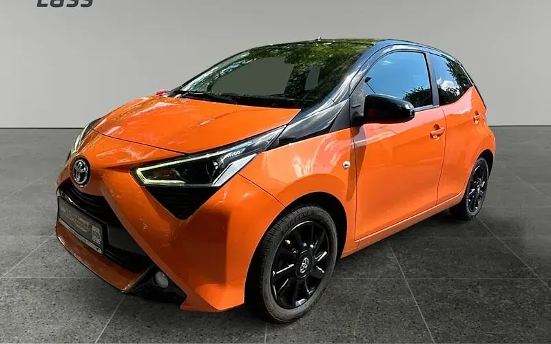 Gebraucht Toyota Aygo X-cite 72 PS (52 kW) 2019 Orange Kleinwagen