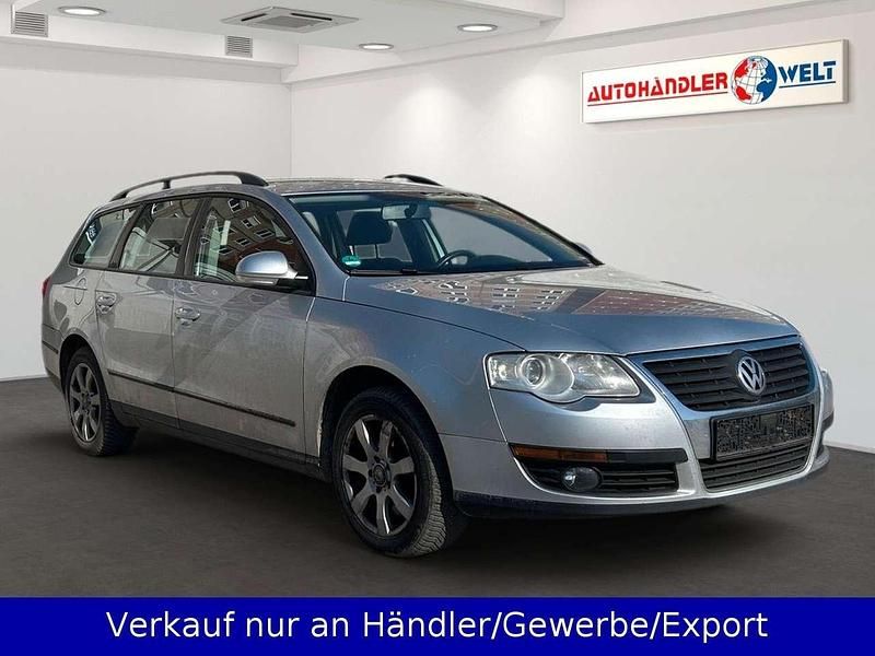 Gebraucht VW Passat 140 PS (102 kW) 2009 Silber Kombi