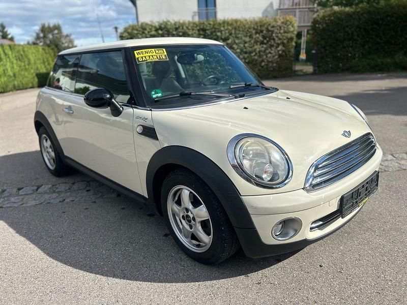 Weiß Gebraucht 2008 Mini ONE Pepper Kleinwagen | 4.450 € (Fairer Preis) - Bild 1/4