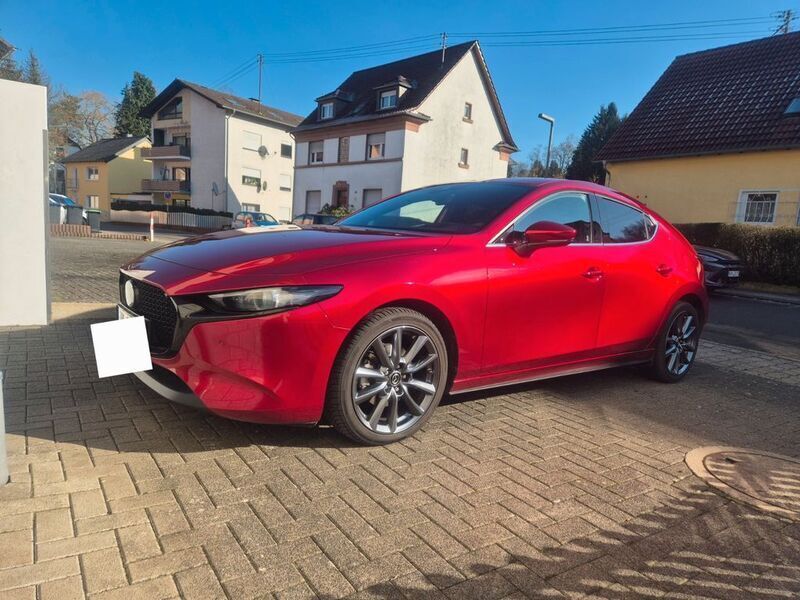 Rot Gebraucht 2022 Mazda 3 Selection Limousine | 22.900 € (Guter Preis) - Bild 1/4