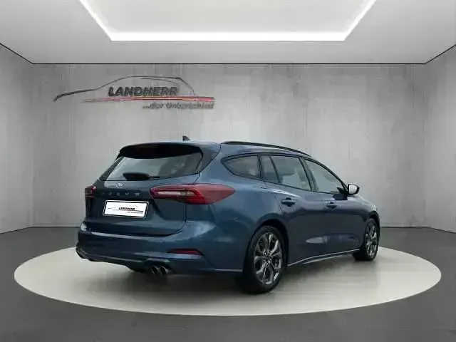 Usata Ford Focus ST-Line 120 CV (88 kW) 2025 Blu Station wagon