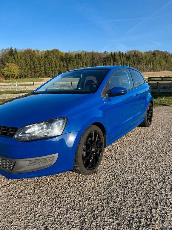 Second-hand VW Polo 105 CP (77 kW) 2011 Albastru Hatchback
